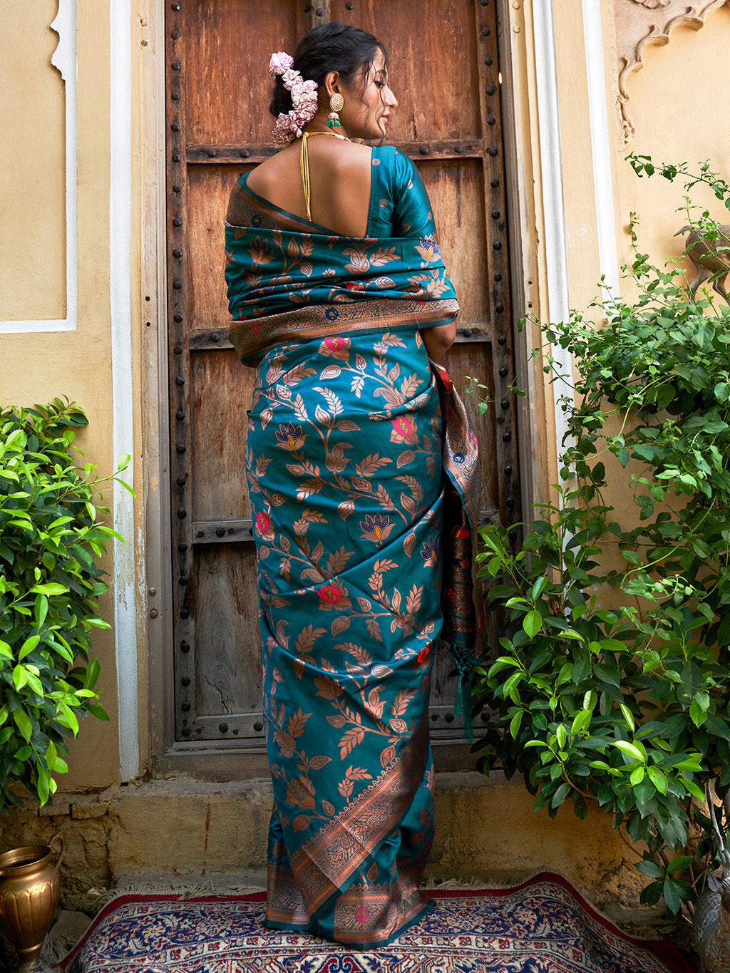 Janasya Teal Green Banarasi Silk Woven Dual Tone Floral Design Banarasi Silk Saree | Grocsy