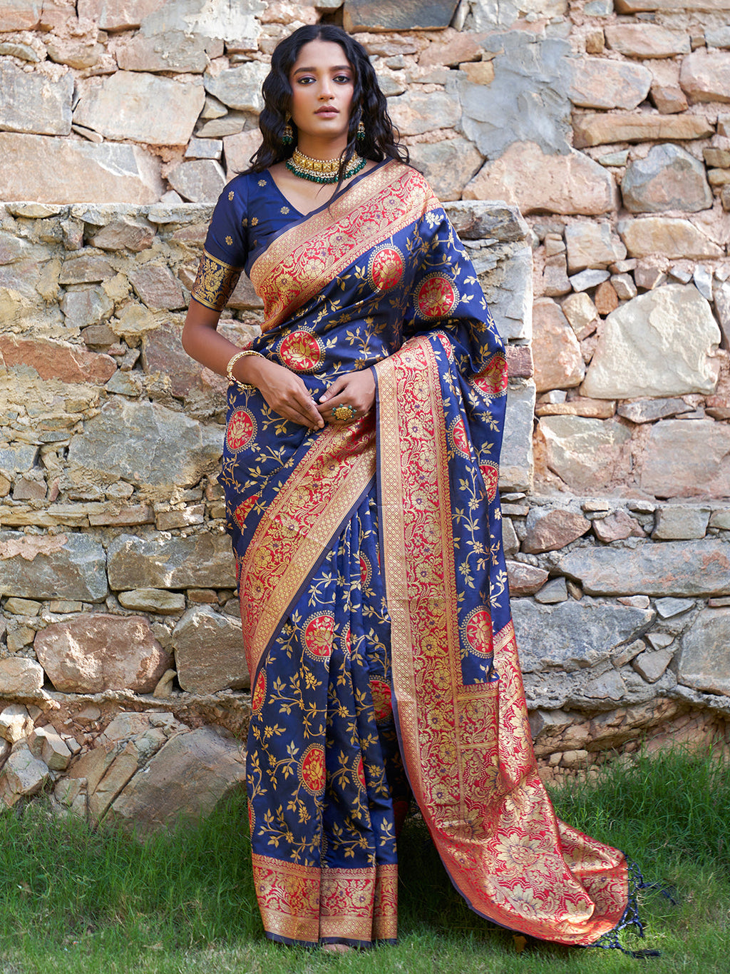 Janasya Navy Blue Silk Blend Woven Jaal Motif Woven Design Saree | Grocsy