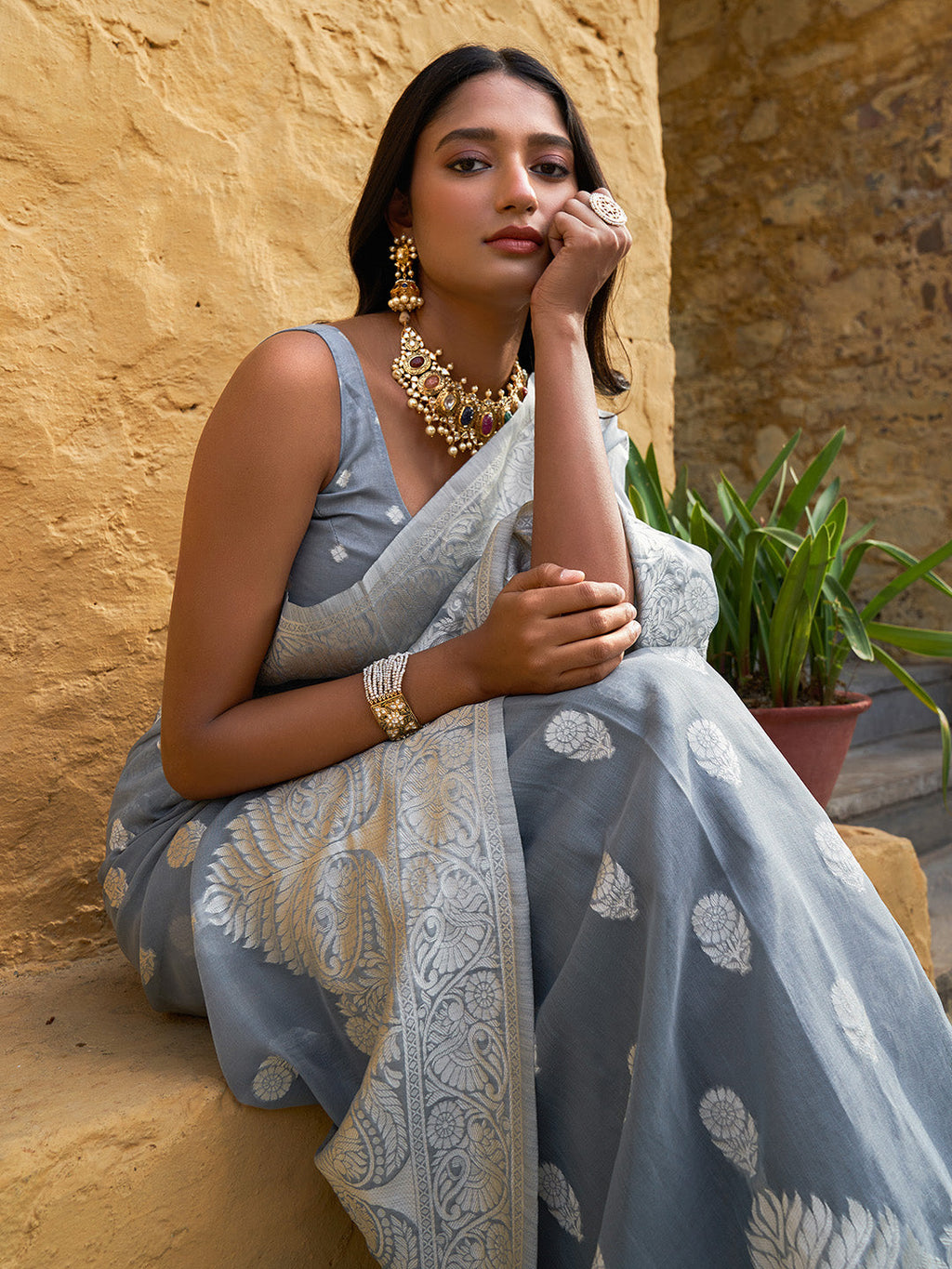 Janasya Grey Linen Cotton Woven Floral Design Woven Design Saree | Grocsy
