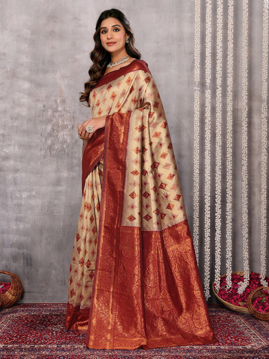 Janasya Beige Silk Blend Ethnic Motifs Kanjivaram Saree | Grocsy