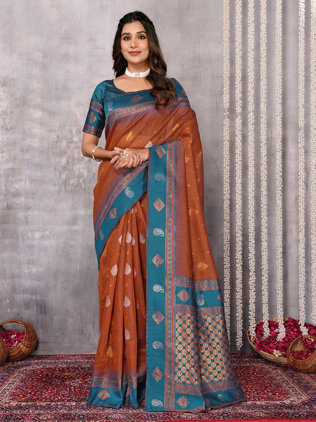 Janasya Rust Cotton Linen Paisley Kanjivaram Saree | Grocsy