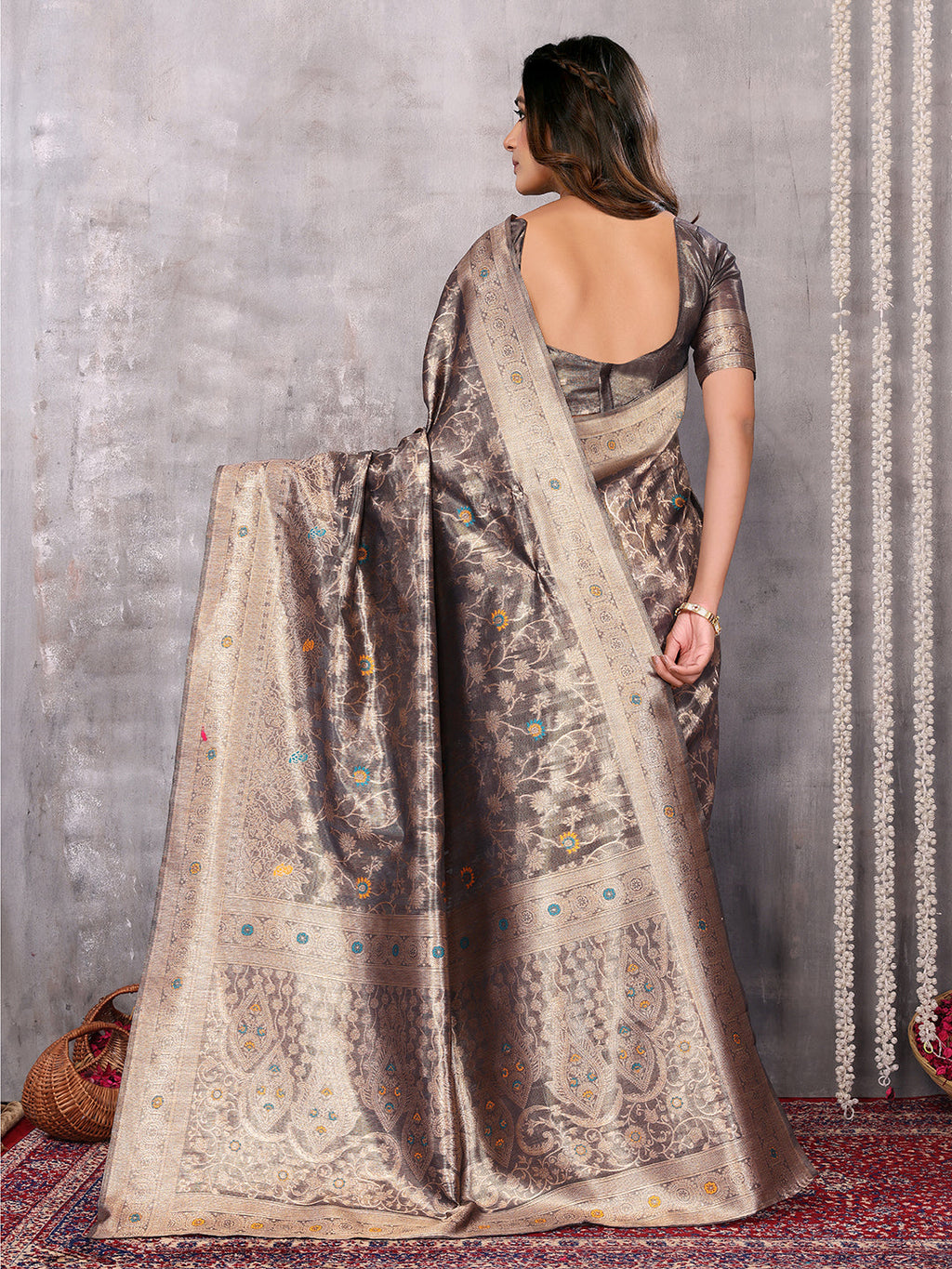 Janasya Blue & Gold Silk Blend Floral Banarasi Saree | Grocsy