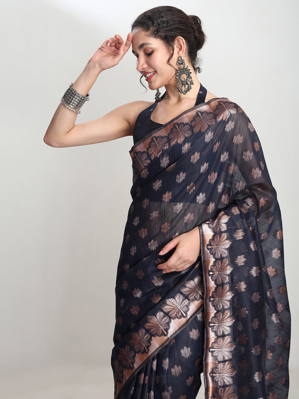 Janasya Indigo Linen Blend Floral Jacquard Saree | Grocsy