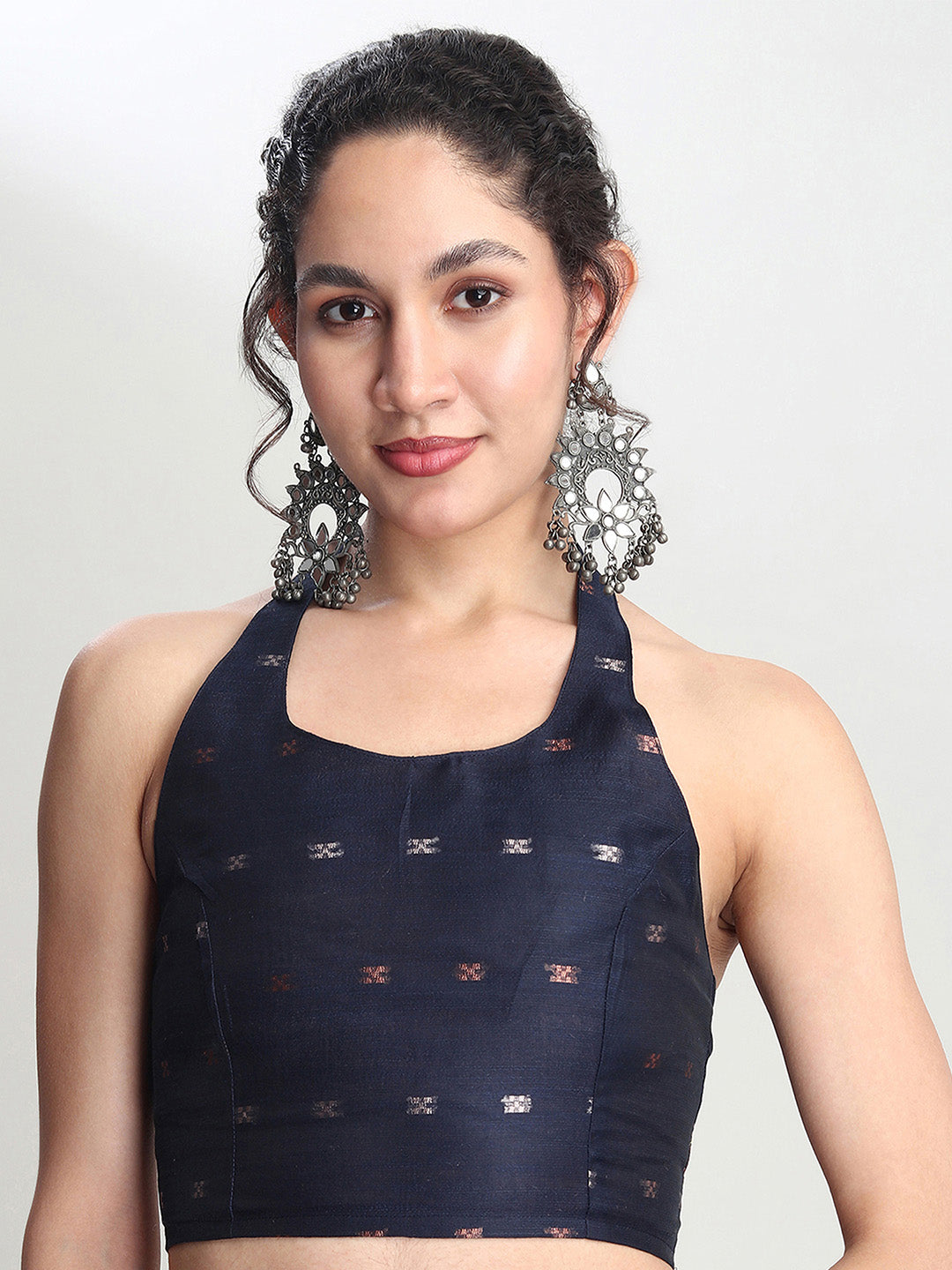 Janasya Indigo Linen Blend Floral Jacquard Saree | Grocsy