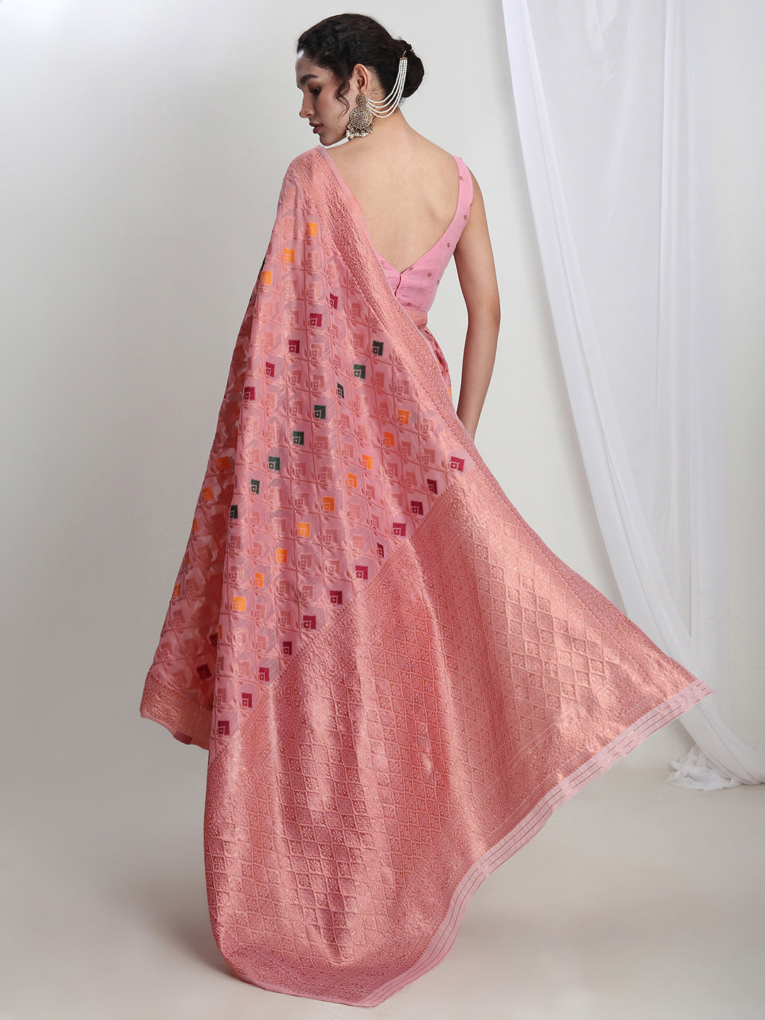 Janasya Pink Linen Blend Geometric Jacquard Saree | Grocsy