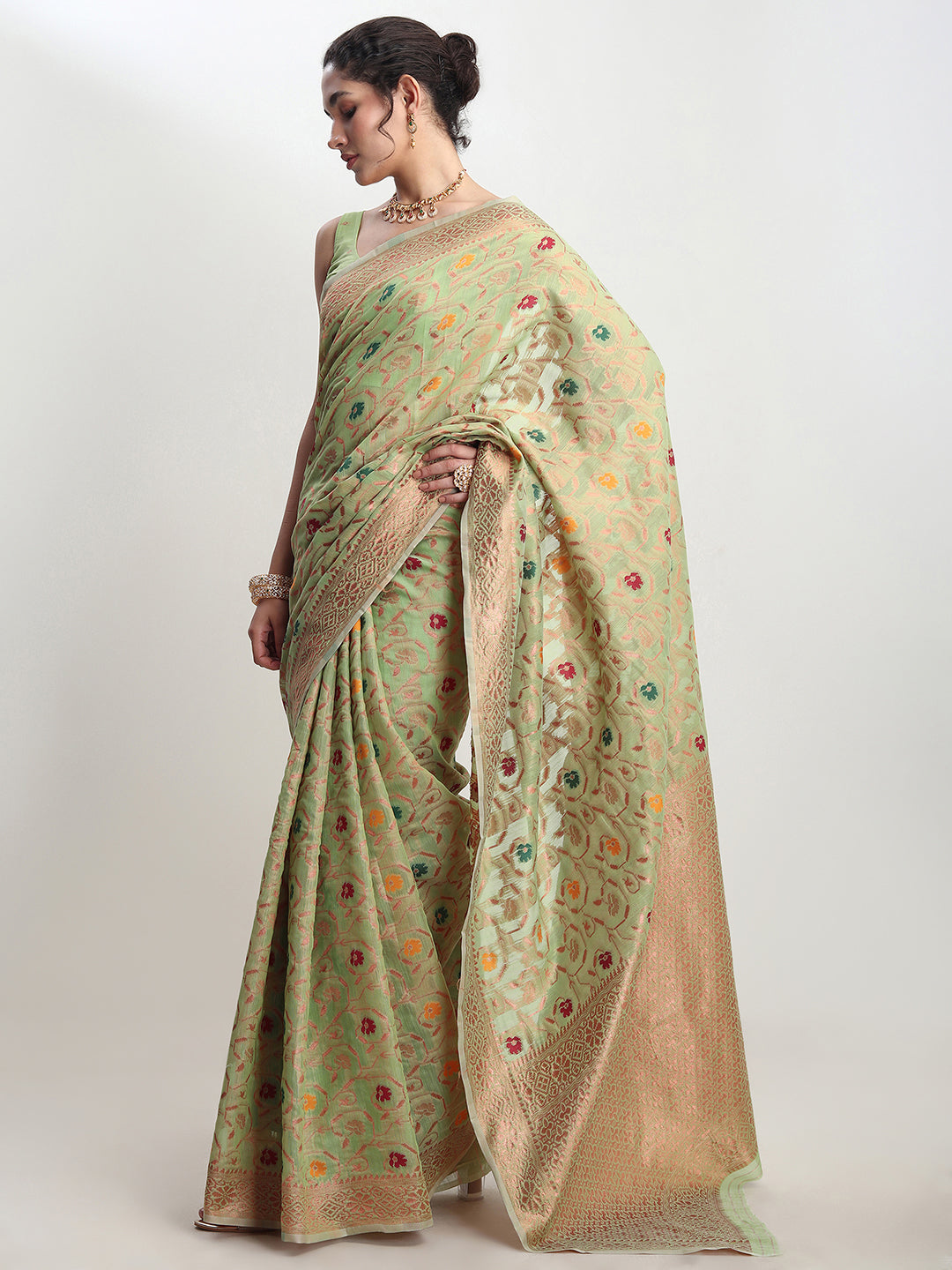 Janasya Light Green Linen Blend Floral Jacquard Saree | Grocsy