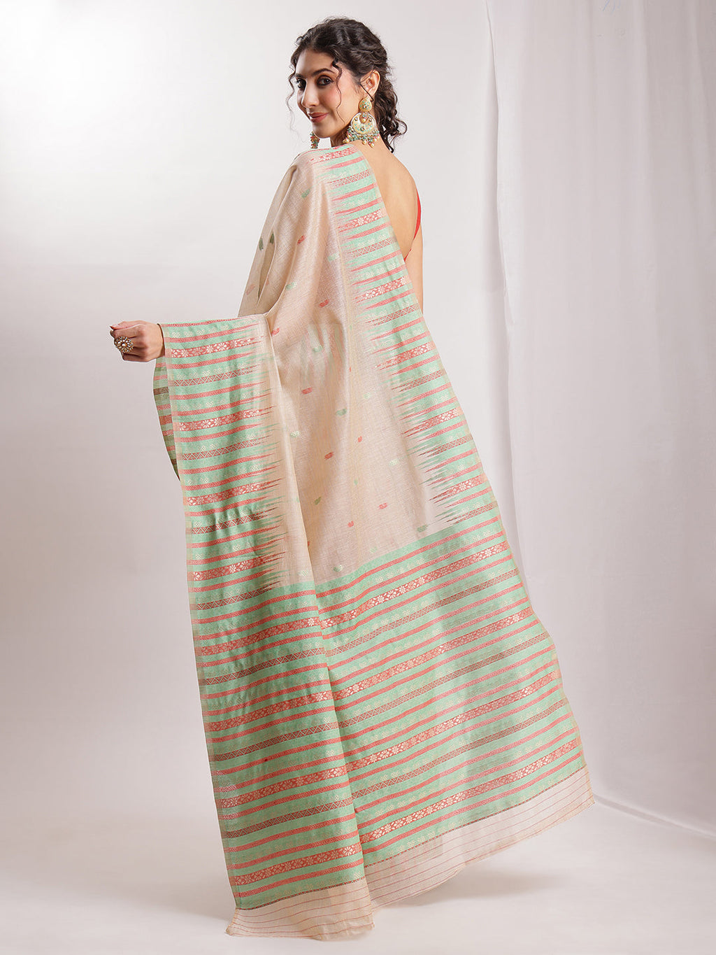 Janasya Beige Silk Blend Ikkat Jacquard Saree | Grocsy