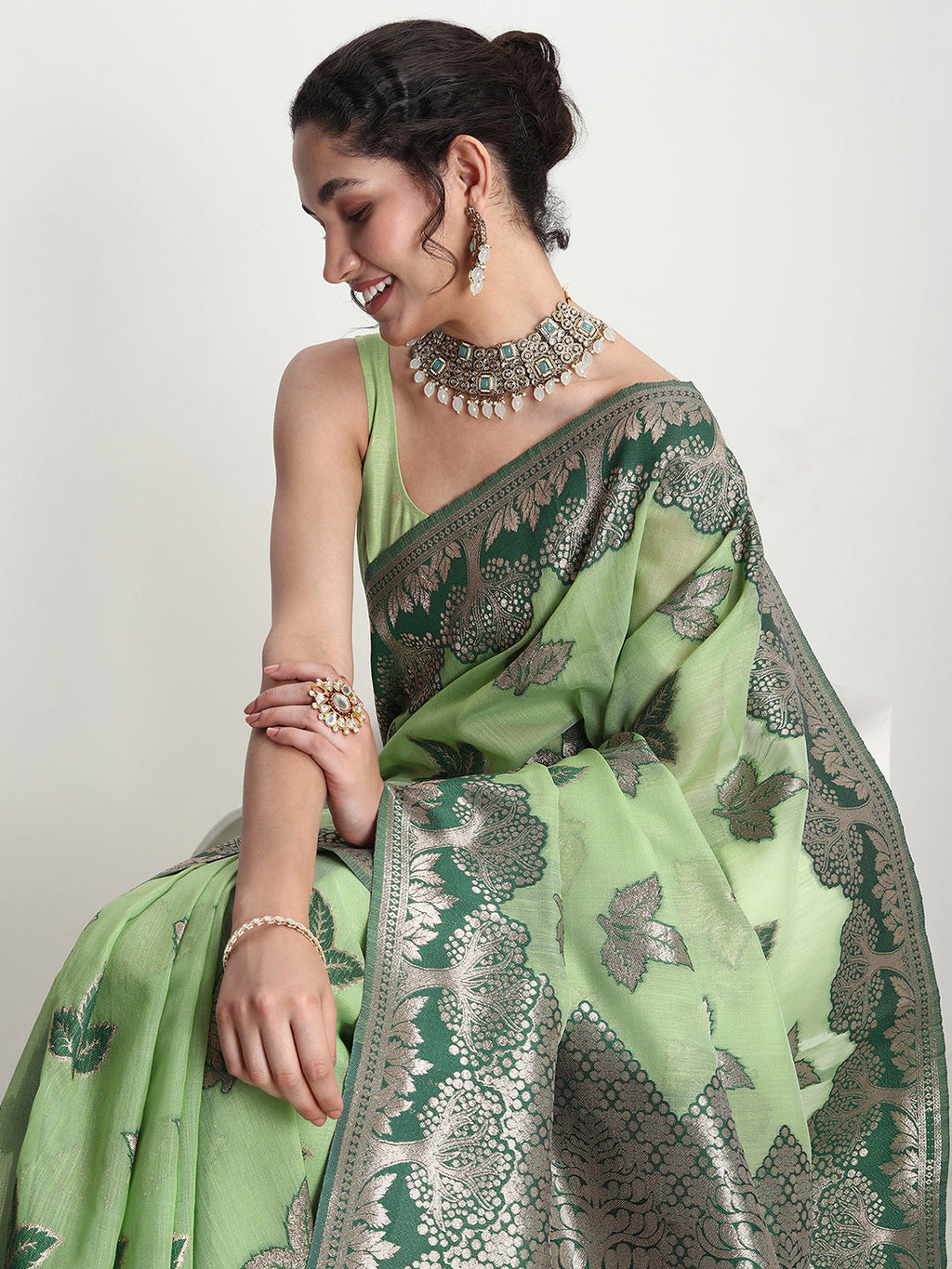 Janasya Light Green Linen Blend Floral Jacquard Saree | Grocsy