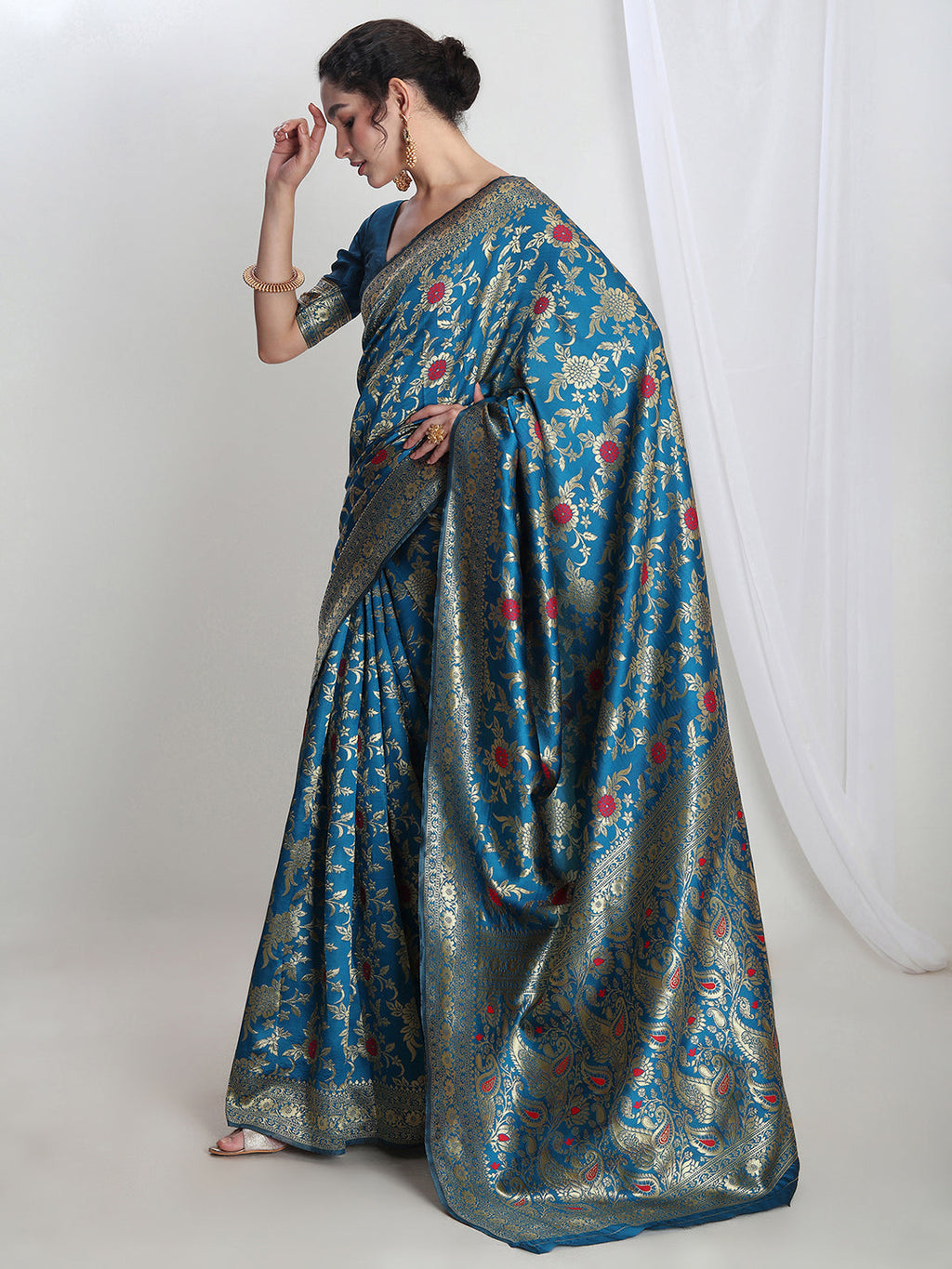 Janasya Blue Silk Blend Floral Jacquard Saree | Grocsy