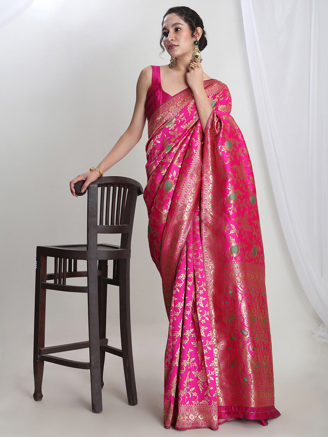 Janasya Pink Silk Blend Floral Jacquard Saree | Grocsy