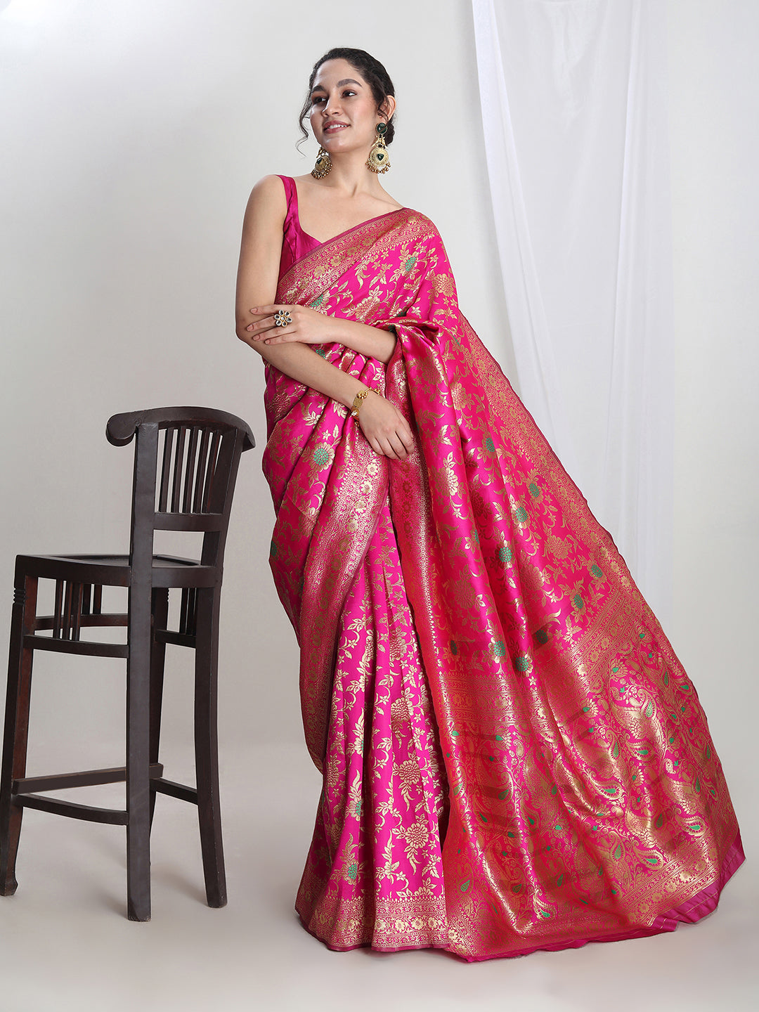 Janasya Pink Silk Blend Floral Jacquard Saree | Grocsy
