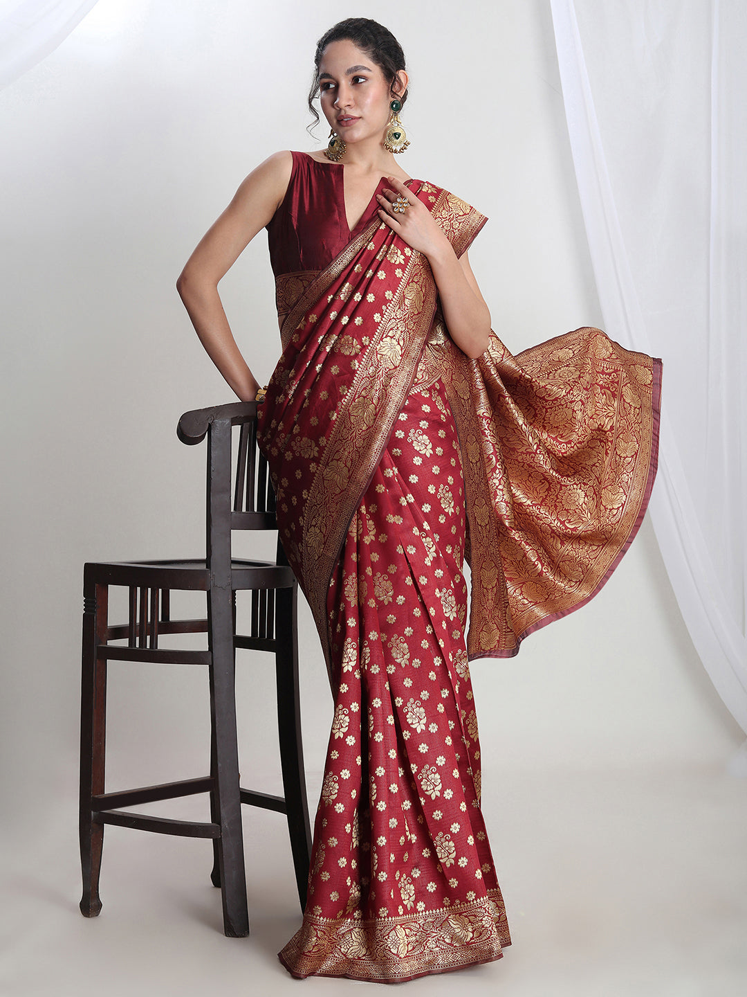 Janasya Maroon Silk Blend Floral Jacquard Saree | Grocsy