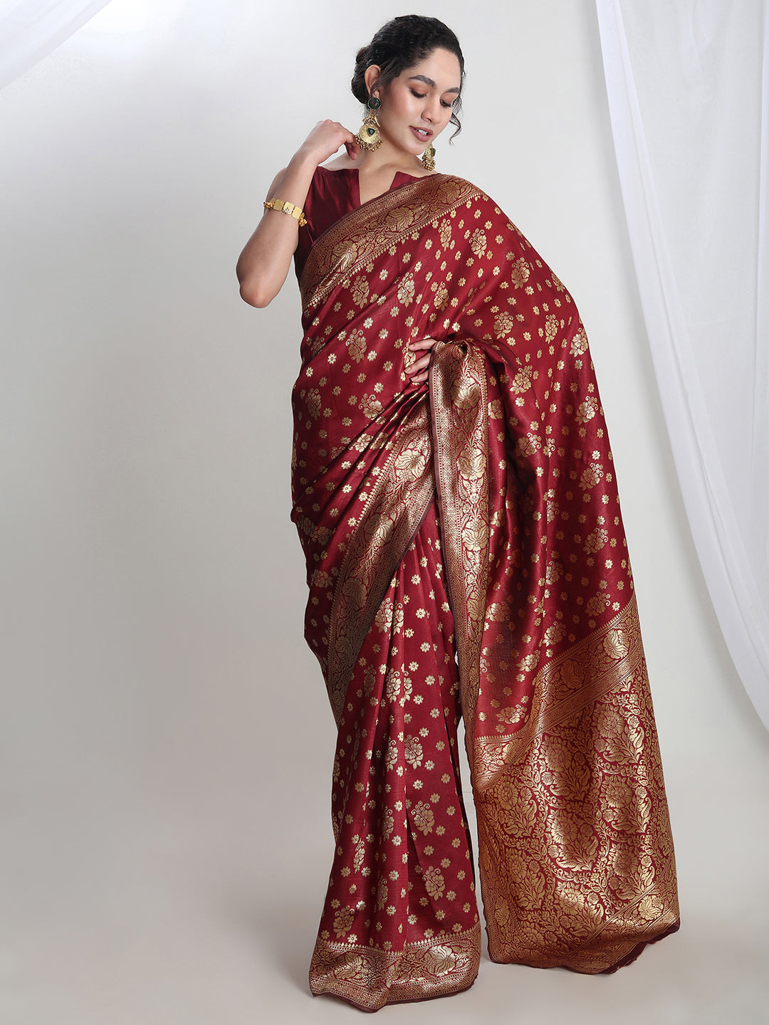 Janasya Maroon Silk Blend Floral Jacquard Saree | Grocsy