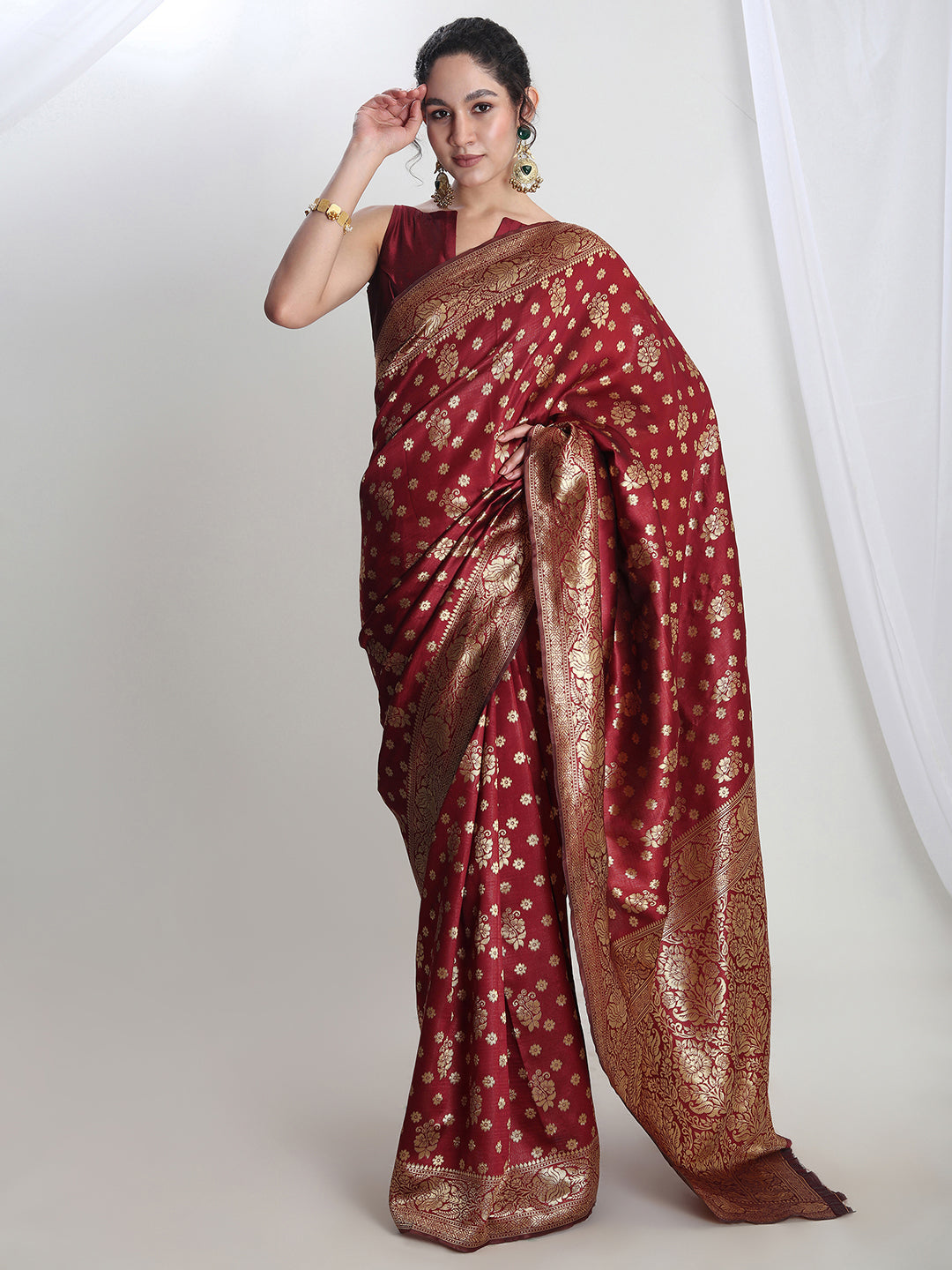 Janasya Maroon Silk Blend Floral Jacquard Saree | Grocsy