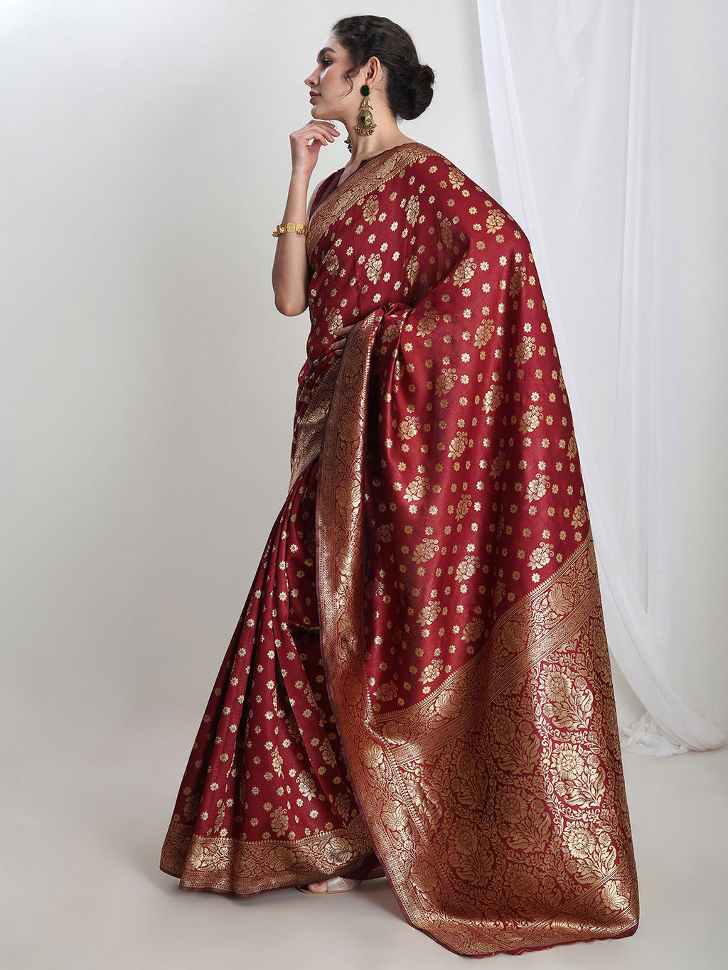 Janasya Maroon Silk Blend Floral Jacquard Saree | Grocsy