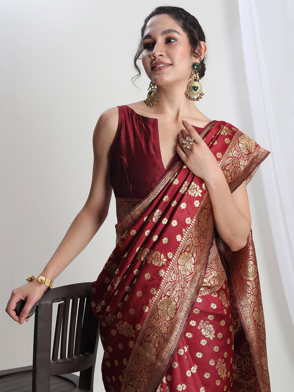 Janasya Maroon Silk Blend Floral Jacquard Saree | Grocsy