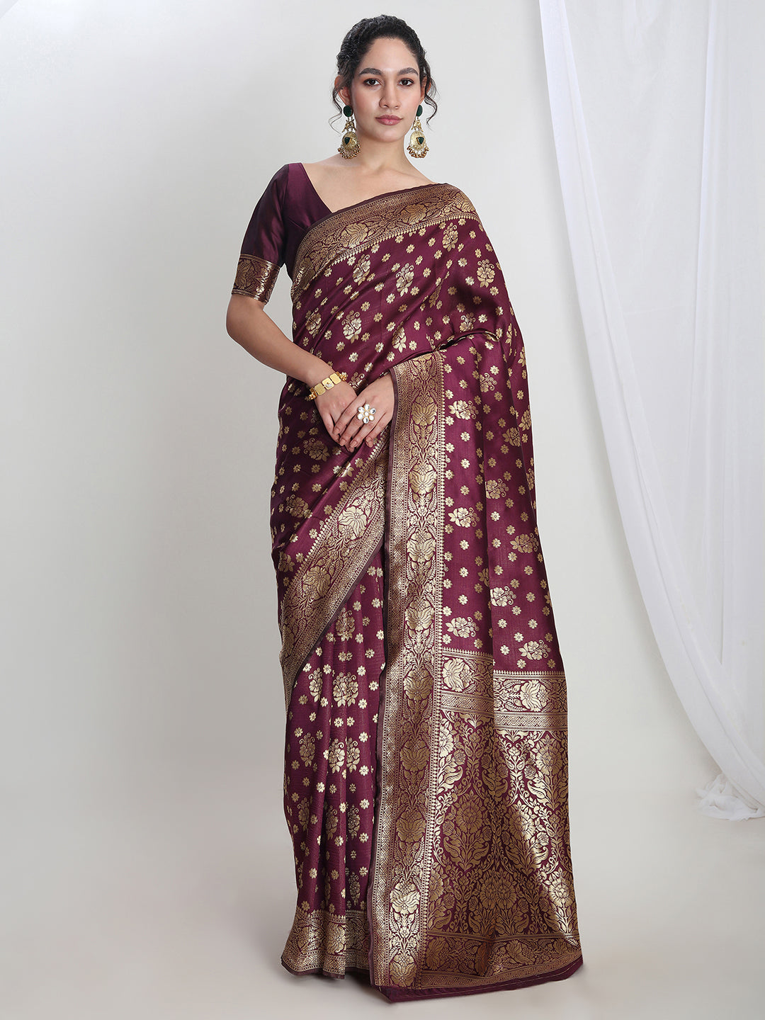 Janasya Purple Silk Blend Floral Jacquard Saree | Grocsy