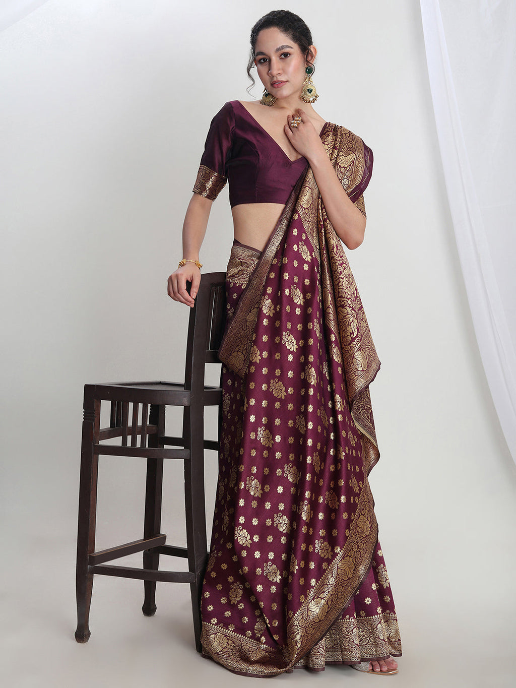 Janasya Purple Silk Blend Floral Jacquard Saree | Grocsy