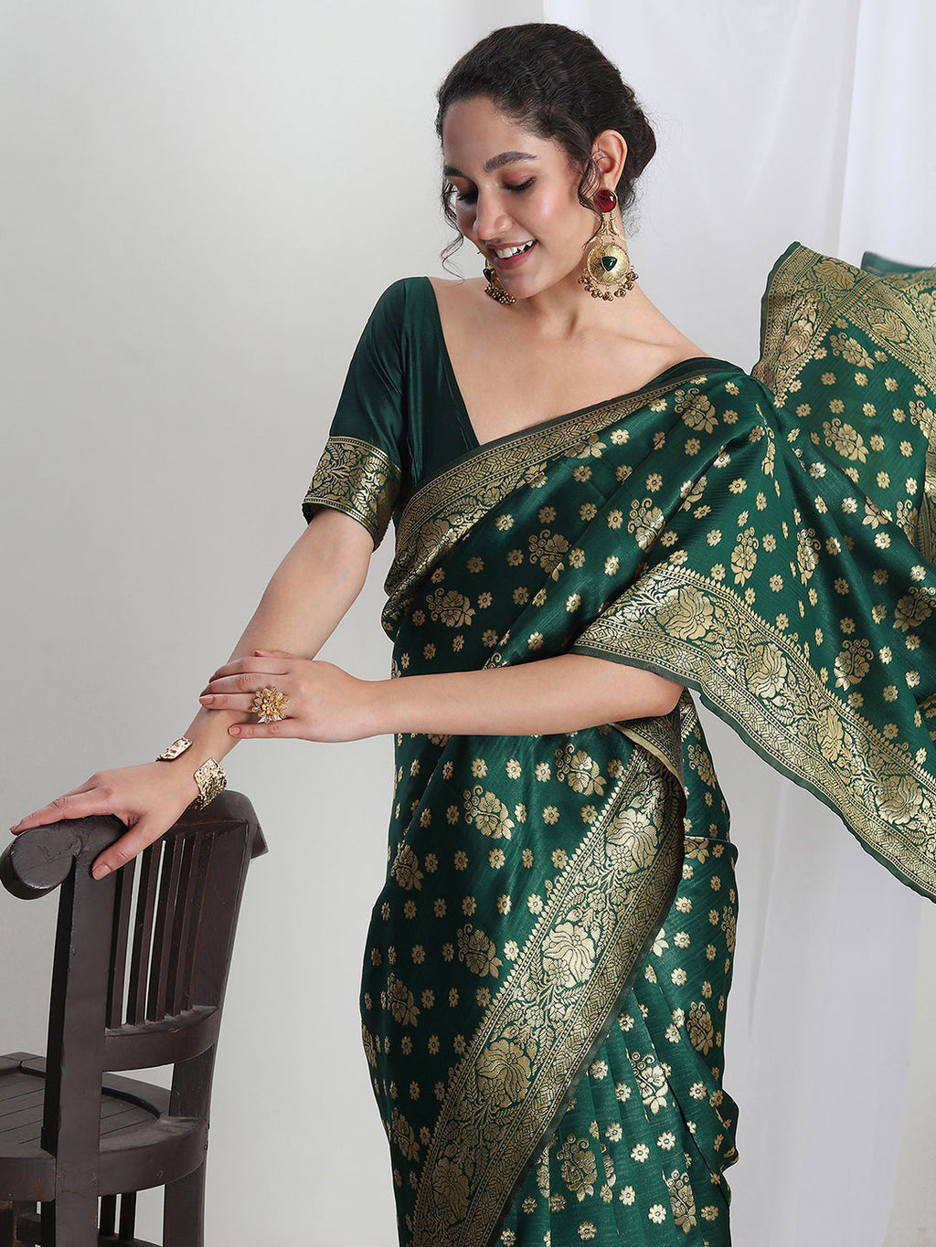 Janasya Green Silk Blend Floral Jacquard Saree | Grocsy