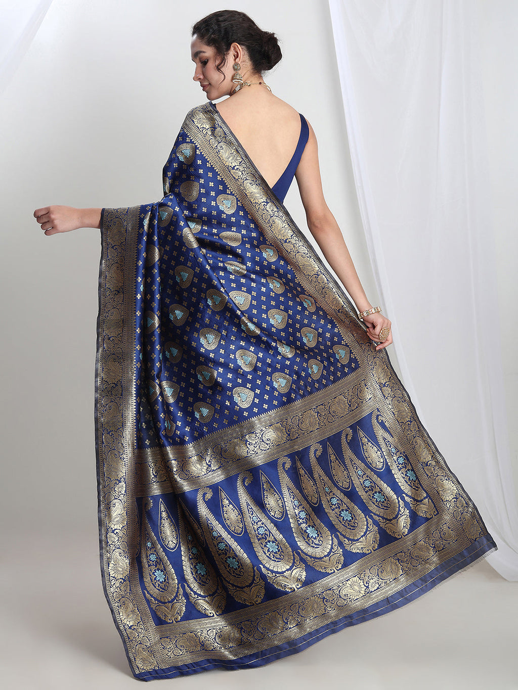 Janasya Blue Silk Blend Ethnic Motifs Jacquard Saree | Grocsy