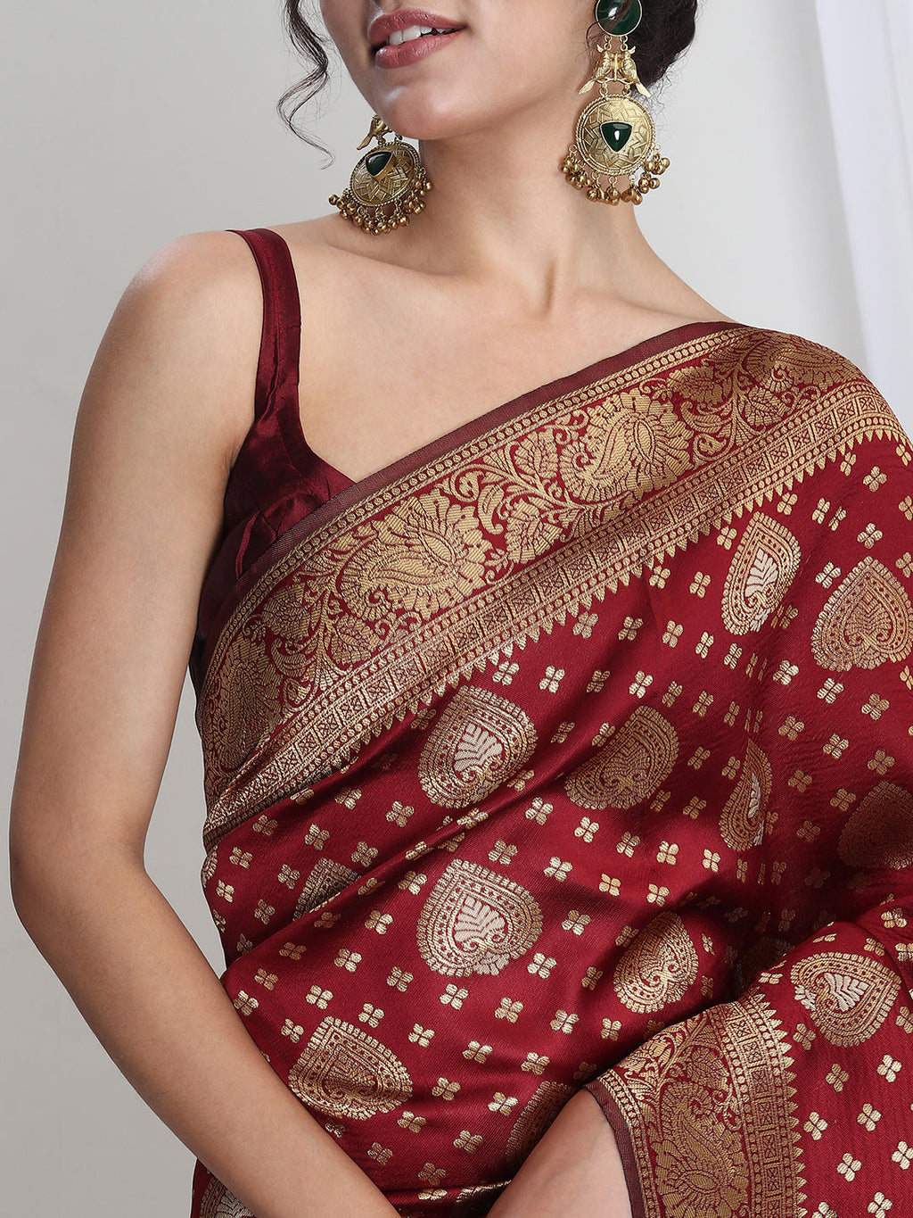Janasya Maroon Silk Blend Ethnic Motifs Jacquard Saree | Grocsy