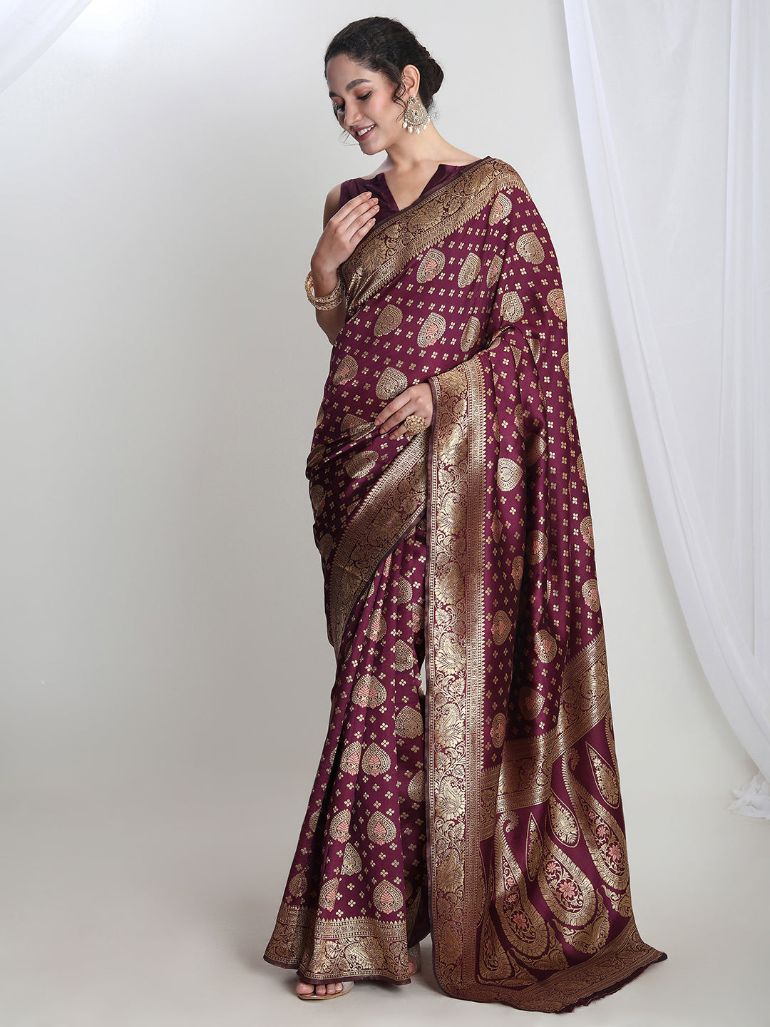 Janasya Purple Silk Blend Ethnic Motifs Jacquard Saree | Grocsy