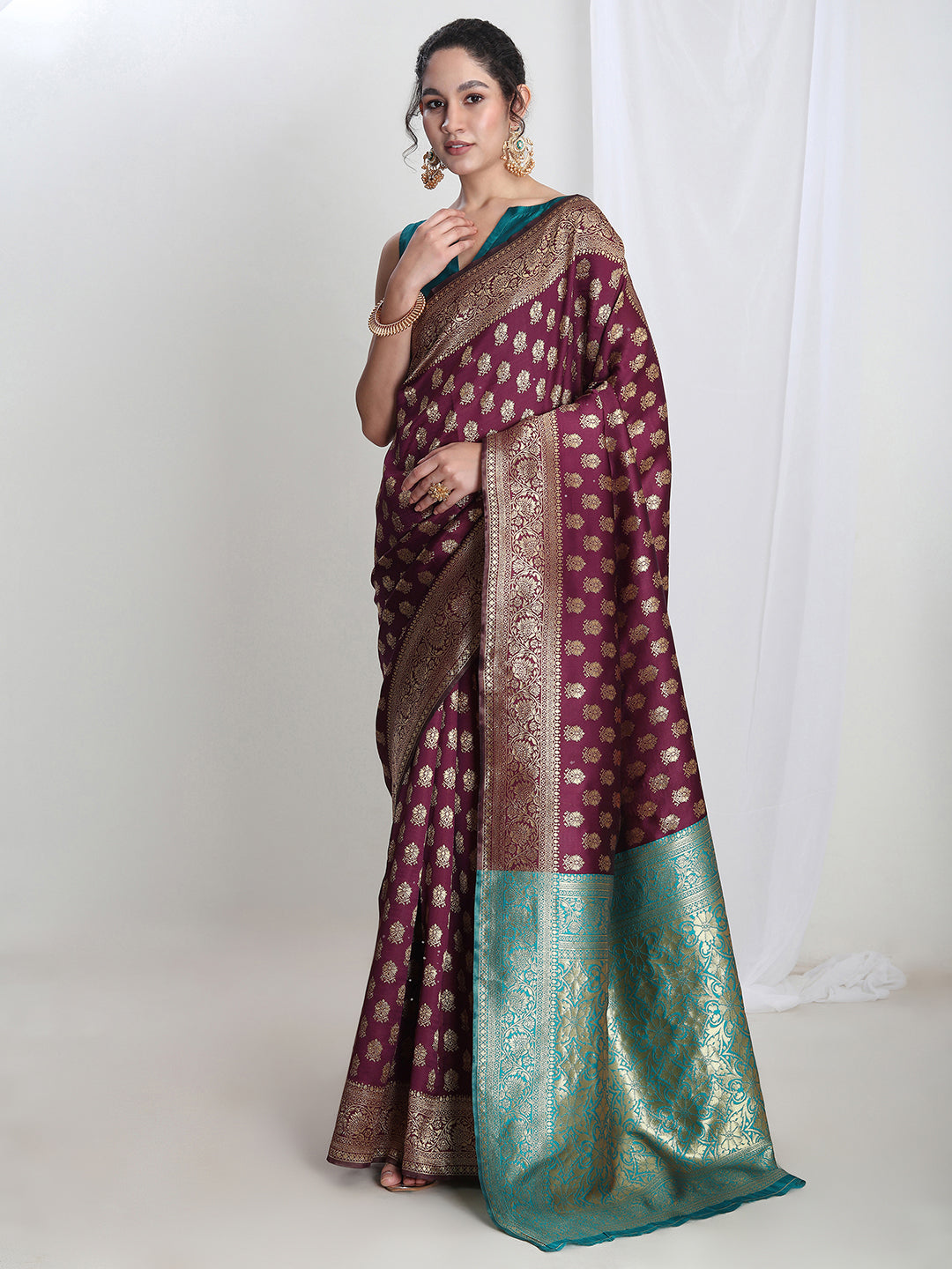 Janasya Purple Silk Blend Ethnic Motifs Jacquard Saree | Grocsy