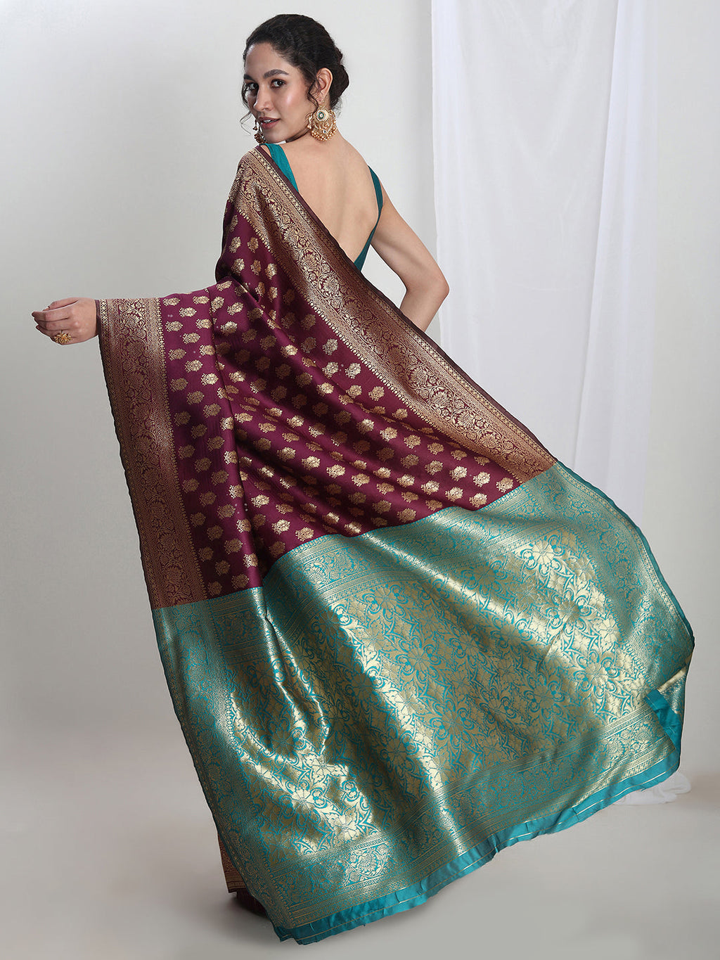 Janasya Purple Silk Blend Ethnic Motifs Jacquard Saree | Grocsy