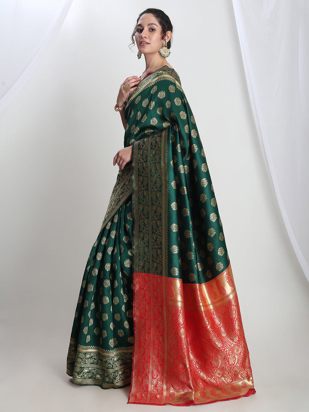 Janasya Green Silk Blend Floral Jacquard Saree | Grocsy