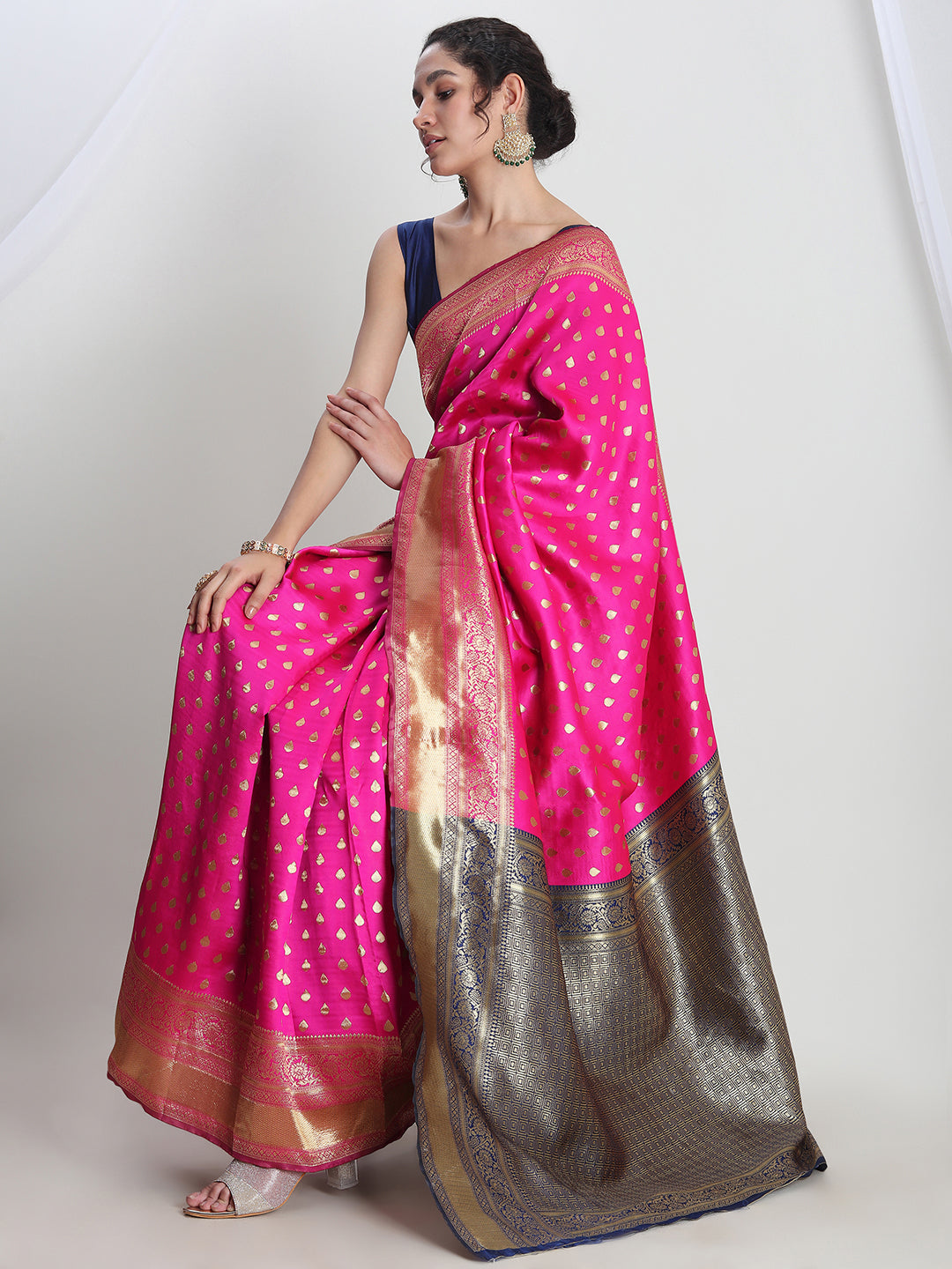 Janasya Pink Silk Blend Ethnic Motifs Jacquard Saree | Grocsy