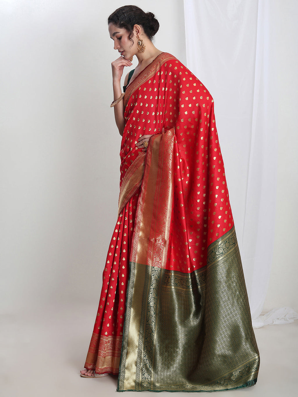 Janasya Red Silk Blend Ethnic Motifs Jacquard Saree | Grocsy