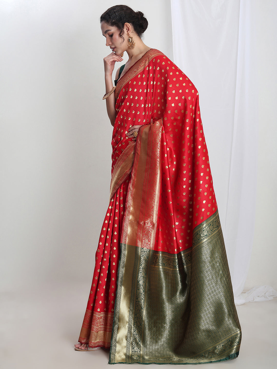 Janasya Red Silk Blend Ethnic Motifs Jacquard Saree | Grocsy