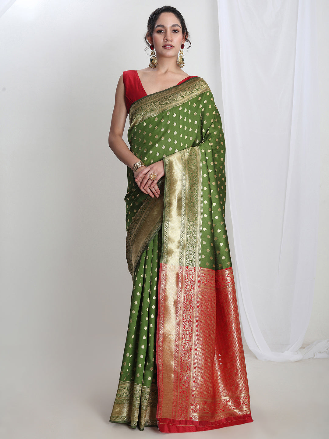 Janasya Green Silk Blend Ethnic Motifs Jacquard Saree | Grocsy