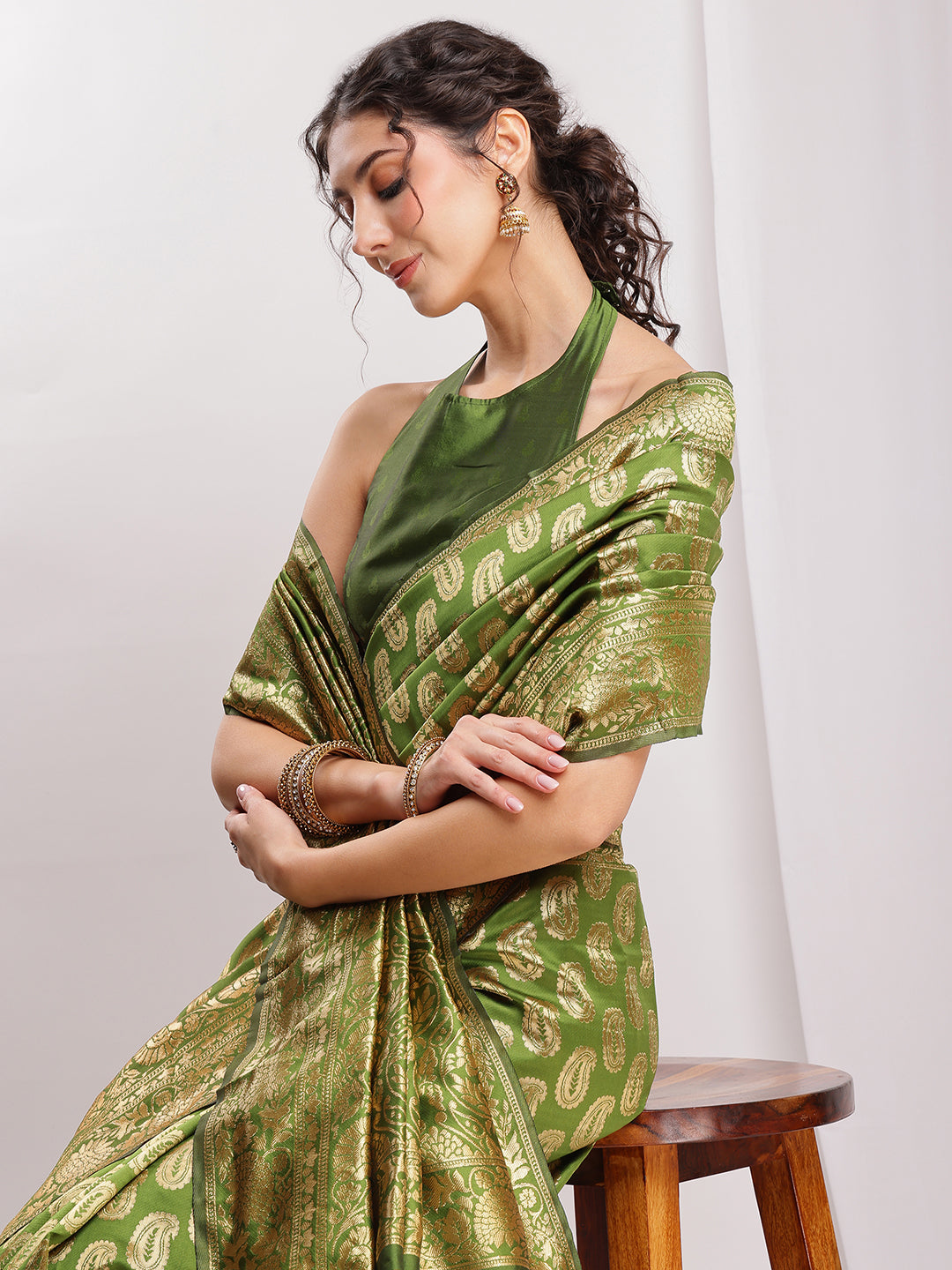 Janasya Green Silk Blend Paisley Jacquard Saree | Grocsy