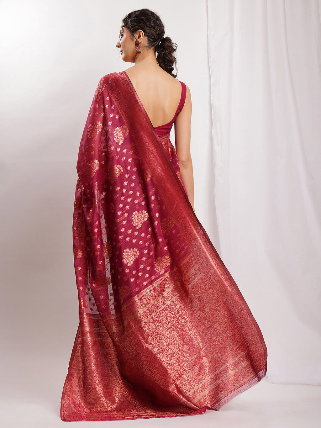 Janasya Fuchsia Silk Blend Floral Jacquard Saree | Grocsy