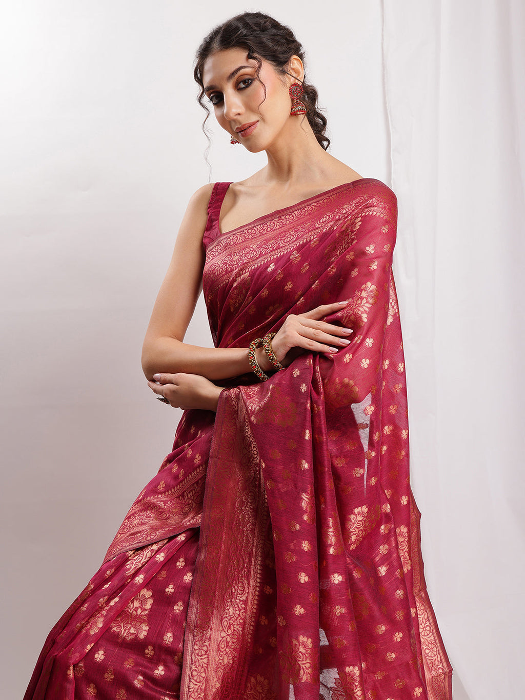 Janasya Fuchsia Silk Blend Floral Jacquard Saree | Grocsy