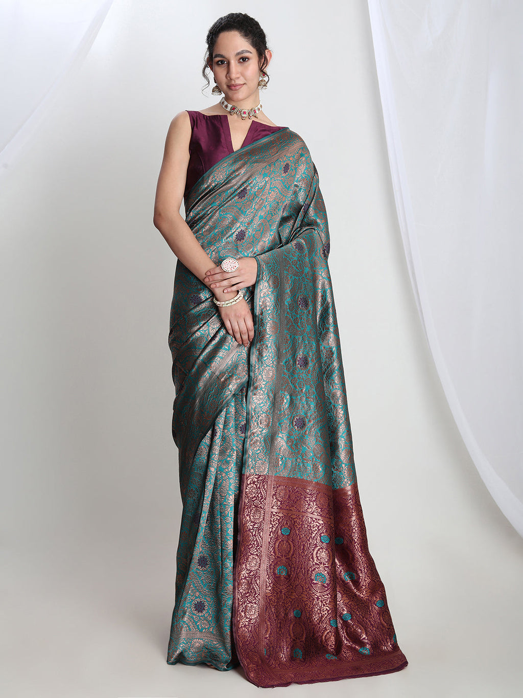Janasya Sea Green Silk Blend Floral Jacquard Saree | Grocsy