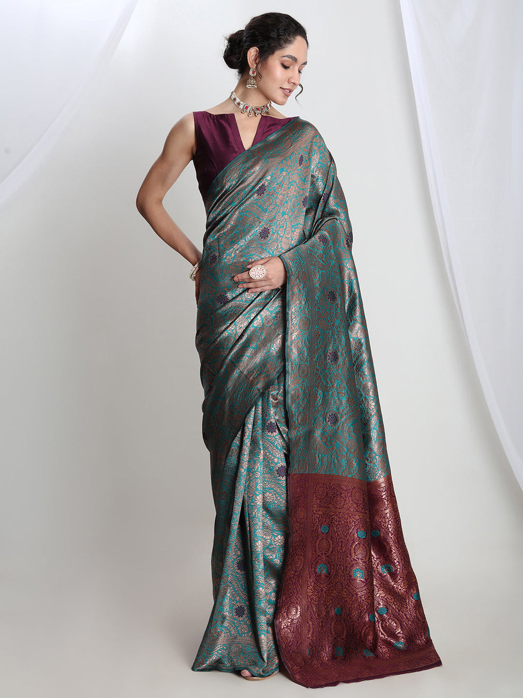 Janasya Sea Green Silk Blend Floral Jacquard Saree | Grocsy