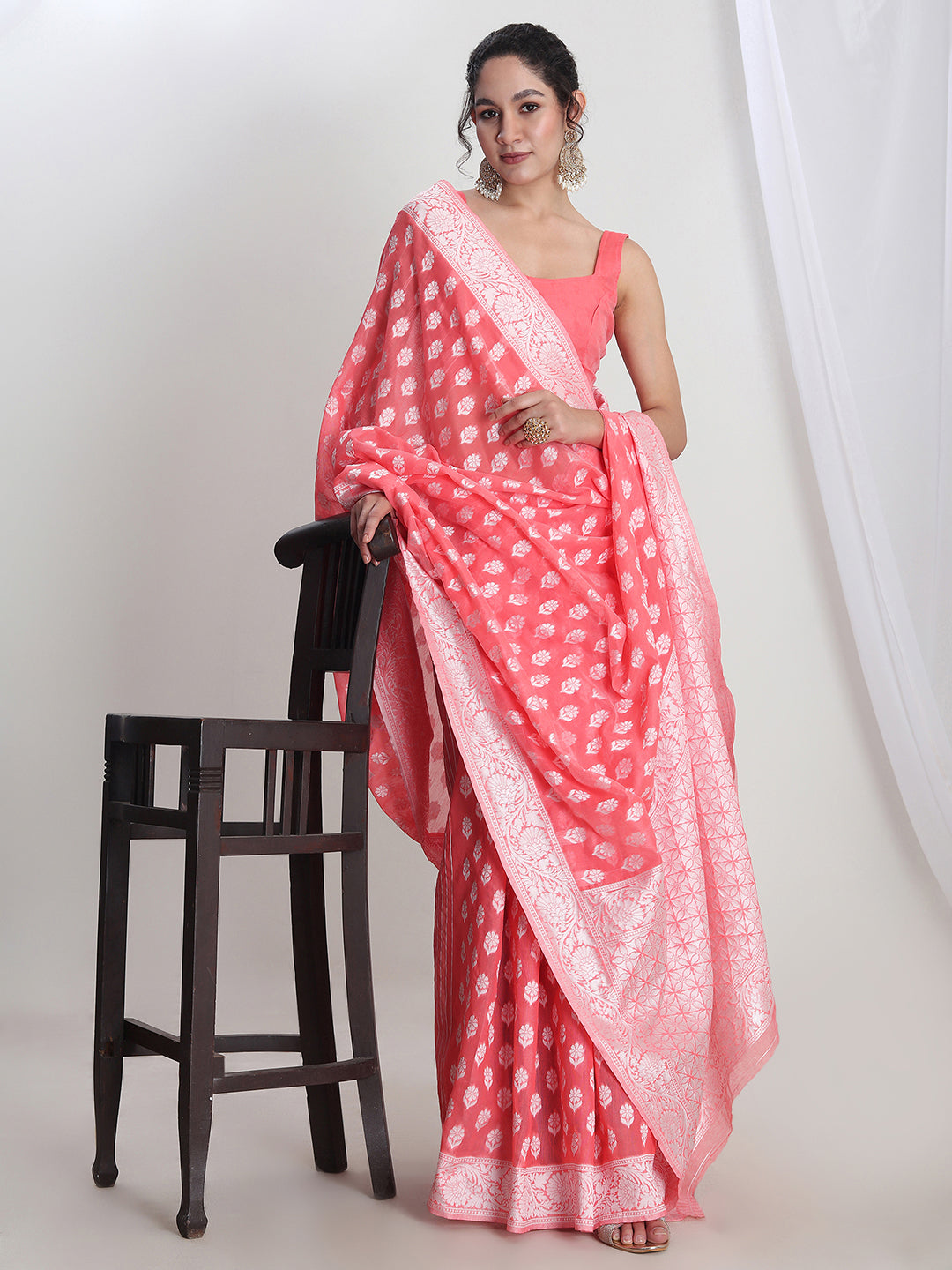 Janasya Coral Silk Blend Floral Jacquard Saree | Grocsy