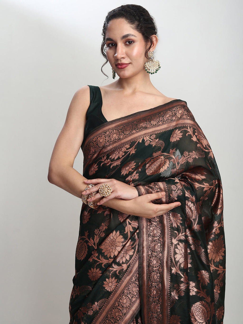 Janasya Dark Green Silk Blend Floral Jacquard Saree | Grocsy