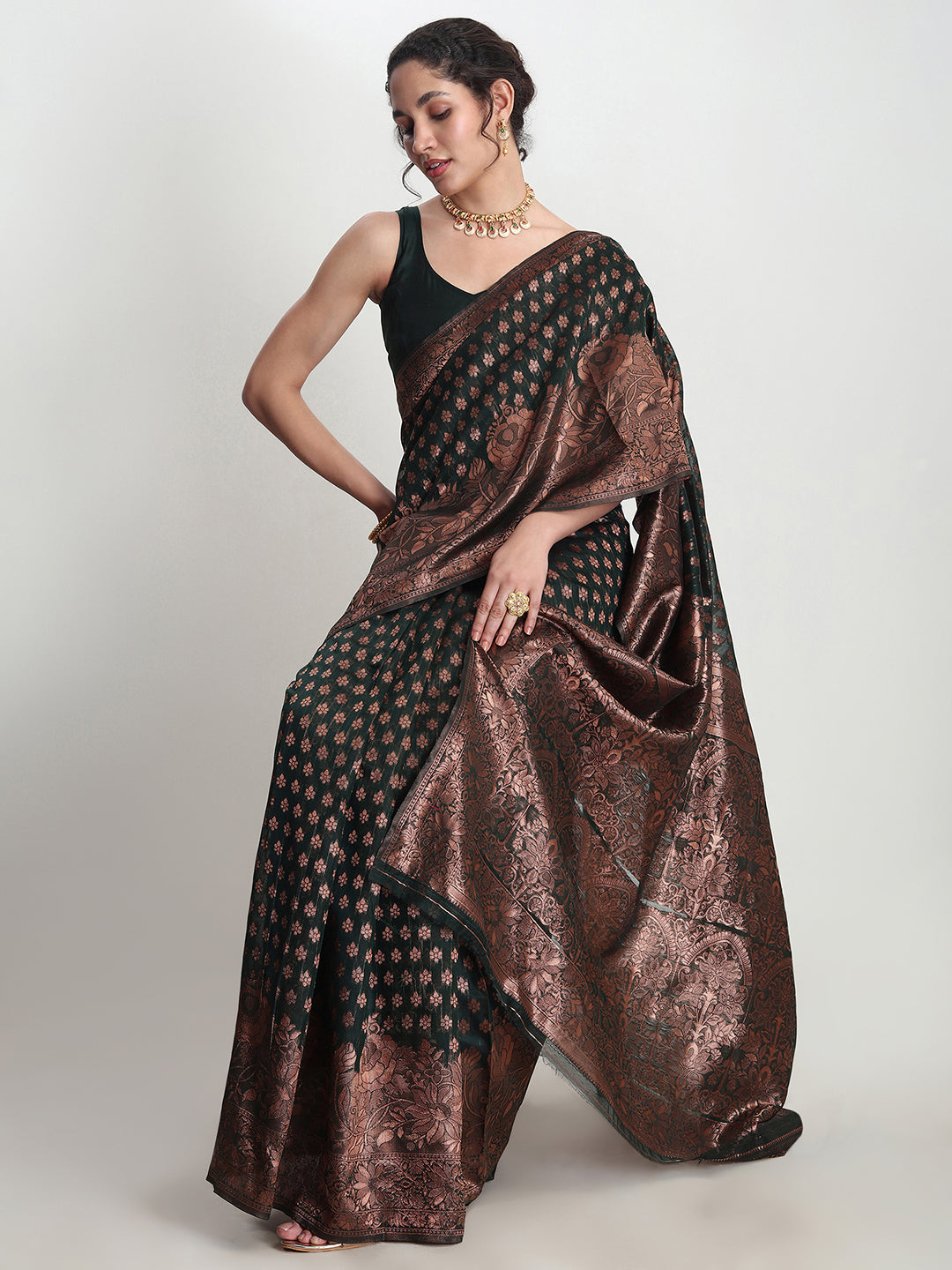 Janasya Dark Green Silk Blend Floral Jacquard Saree | Grocsy