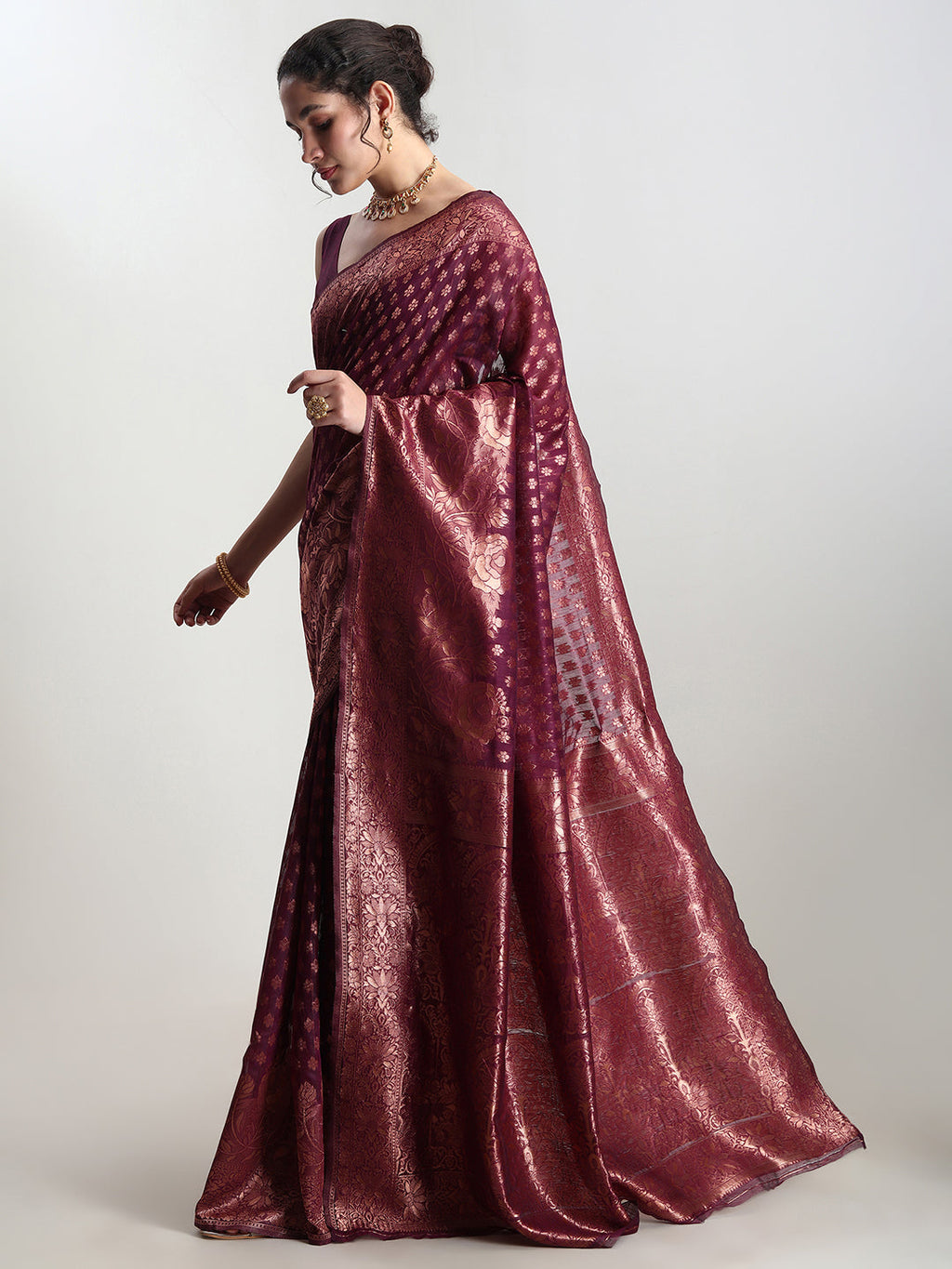 Janasya Purple Silk Blend Floral Jacquard Saree | Grocsy