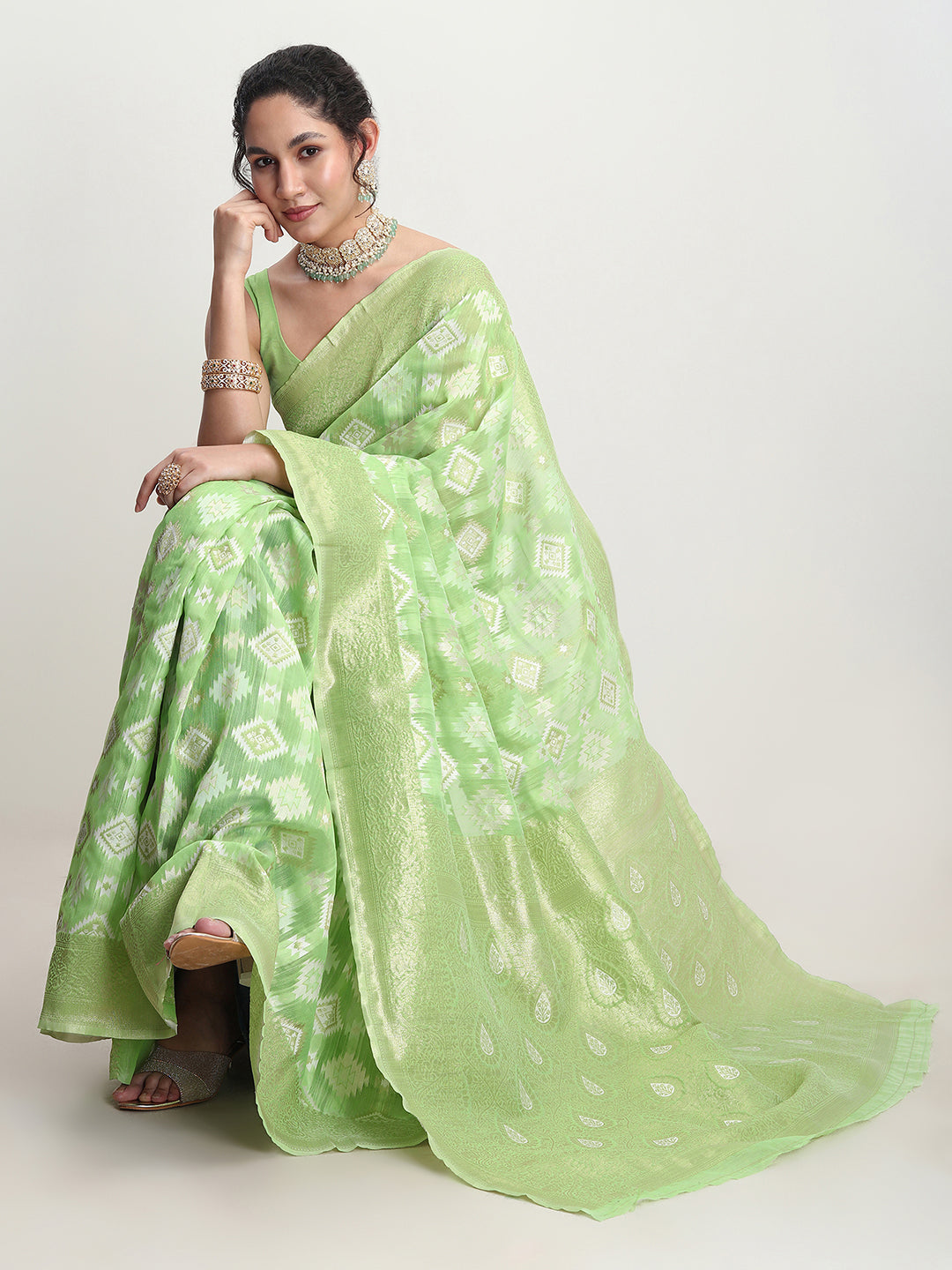 Janasya Green Silk Blend Geometric Jacquard Saree | Grocsy
