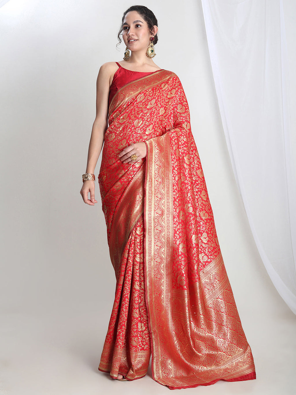 Janasya Red Silk Blend Floral Jacquard Saree | Grocsy