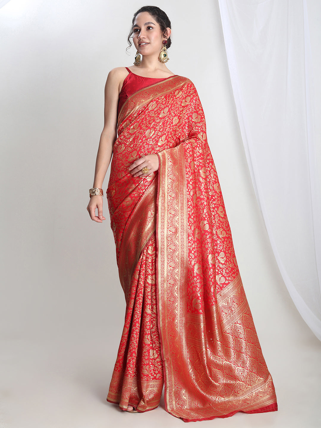 Janasya Red Silk Blend Floral Jacquard Saree | Grocsy
