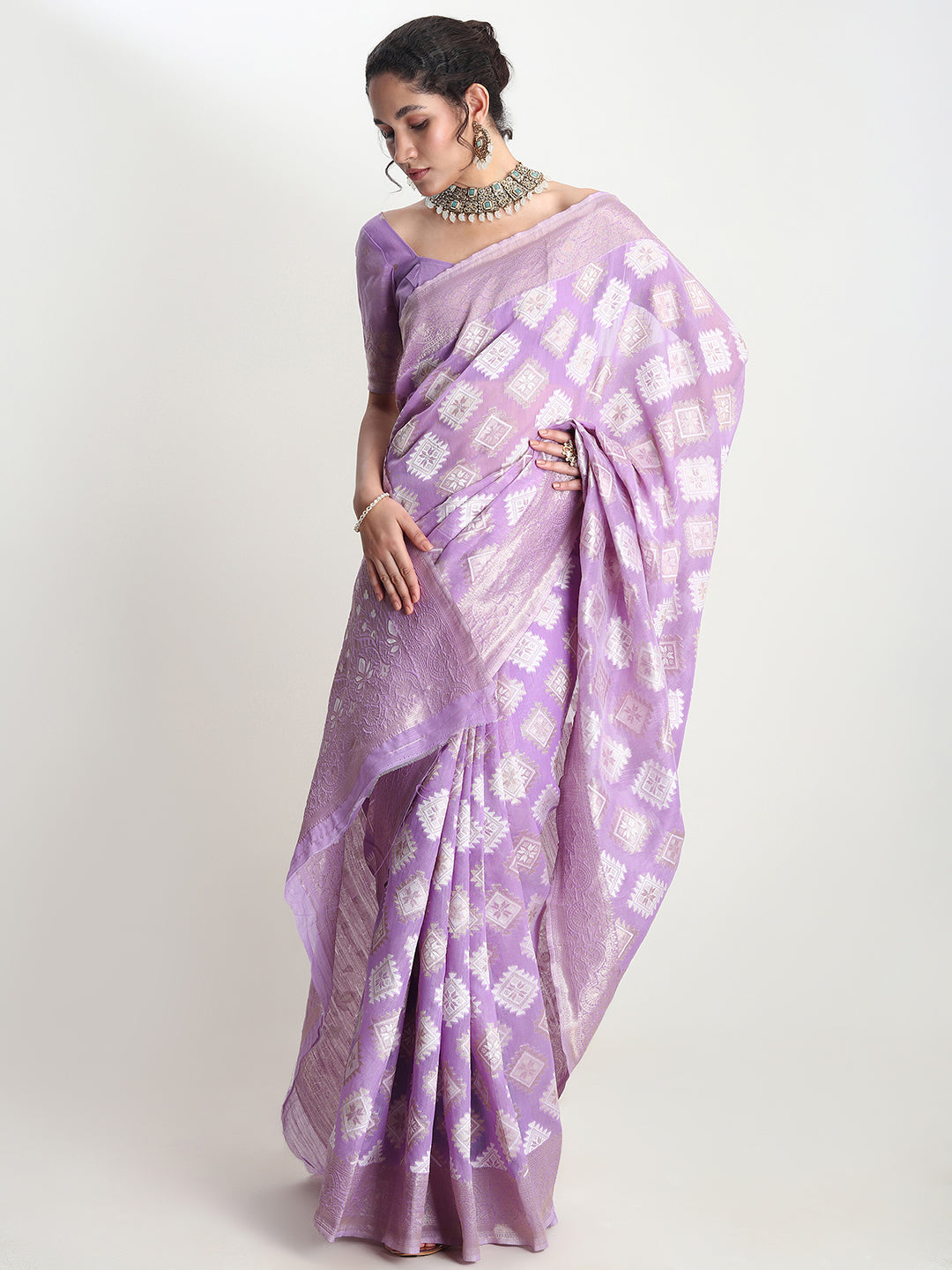 Janasya Lavender Silk Blend Geometric Jacquard Saree | Grocsy