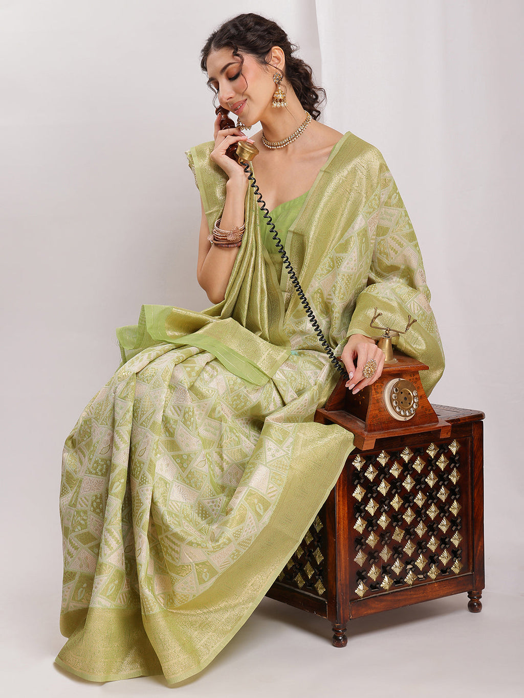 Janasya Green Silk Blend Geometric Jacquard Saree | Grocsy