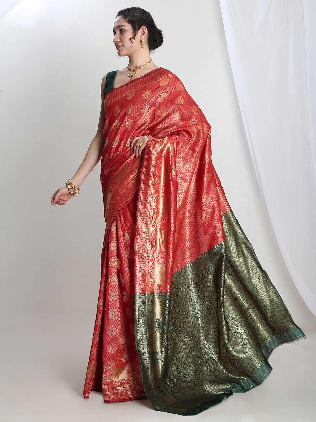Janasya Red Silk Blend Ethnic Motifs Jacquard Saree | Grocsy
