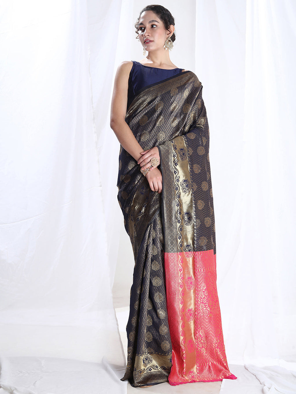 Janasya Navy Blue Silk Blend Ethnic Motifs Jacquard Saree | Grocsy