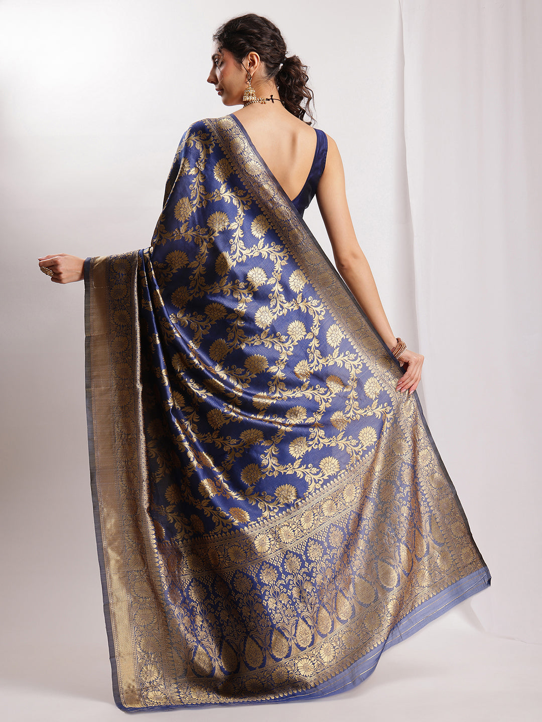 Janasya Navy Blue Silk Blend Floral Jacquard Saree | Grocsy